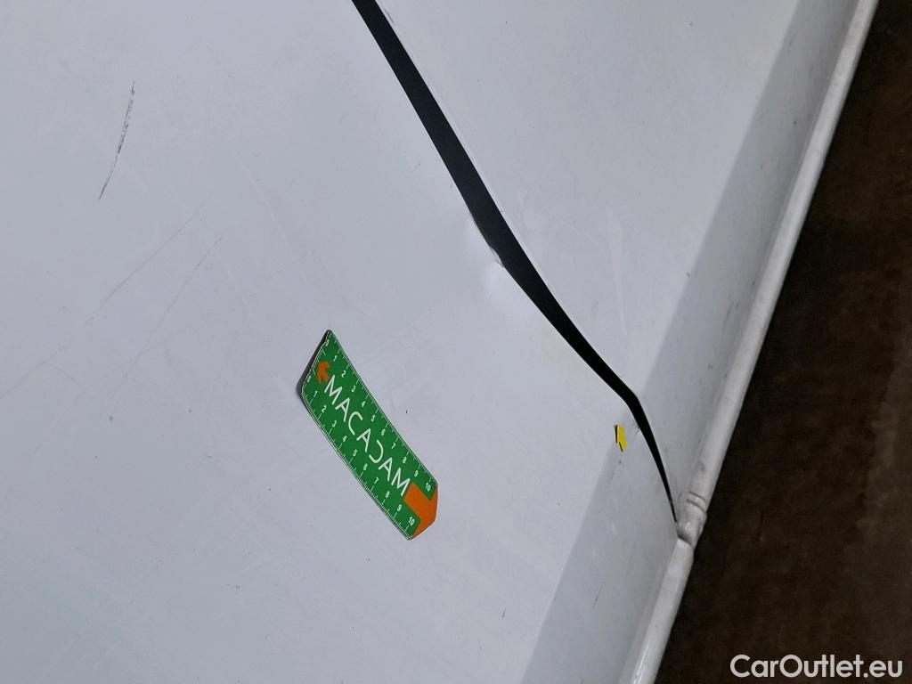  Mercedes  Vito MERCEDES-BENZ  Extra Long / 2020 / 4P / Fourgon tôlé 114 CDI Fourgon XL PRO #16