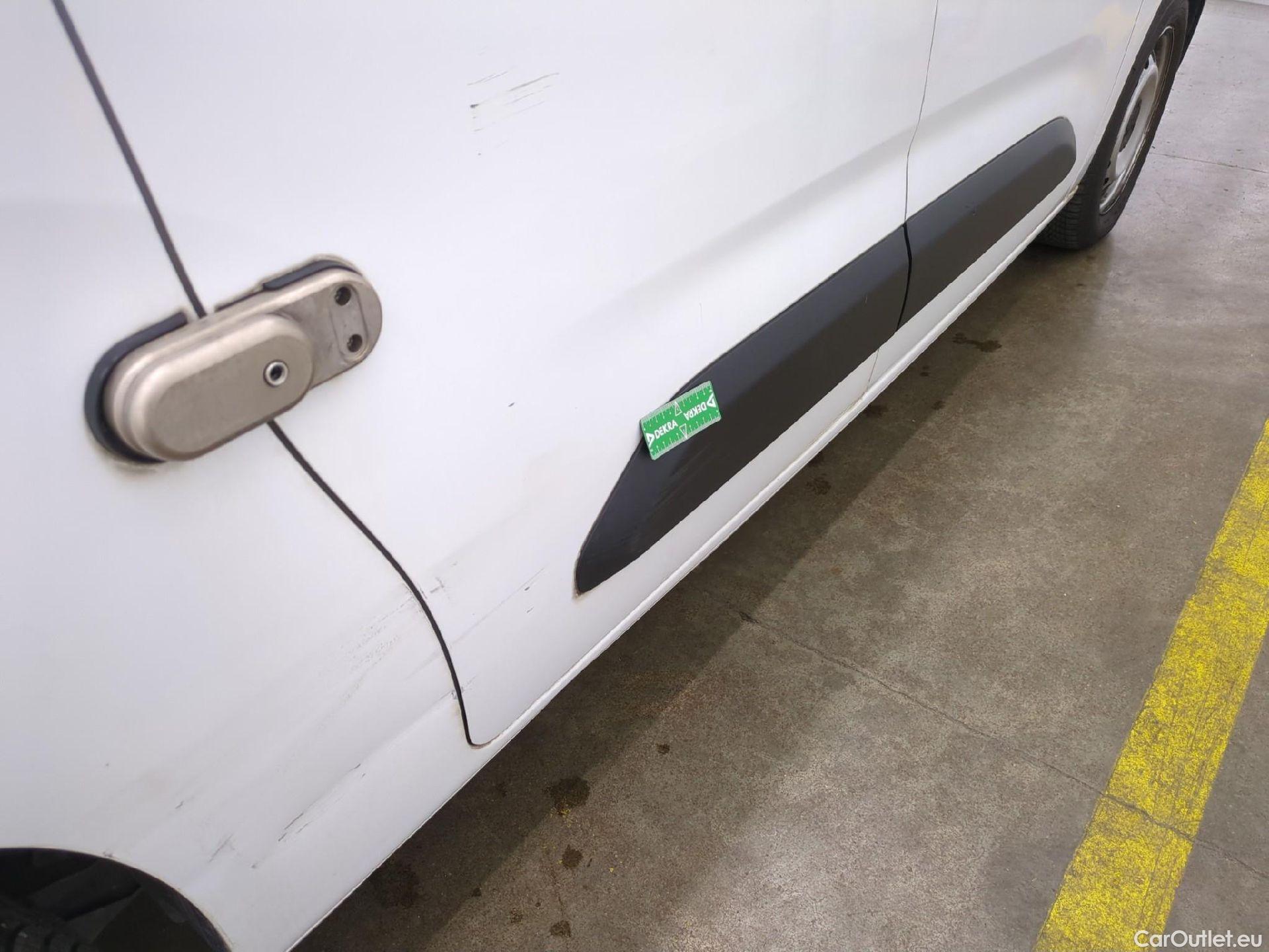  Peugeot  Partner PEUGEOT  VU 4p Fourgonnette BLUEHDI 100 S&S 950KG LONG ASPHALT #12