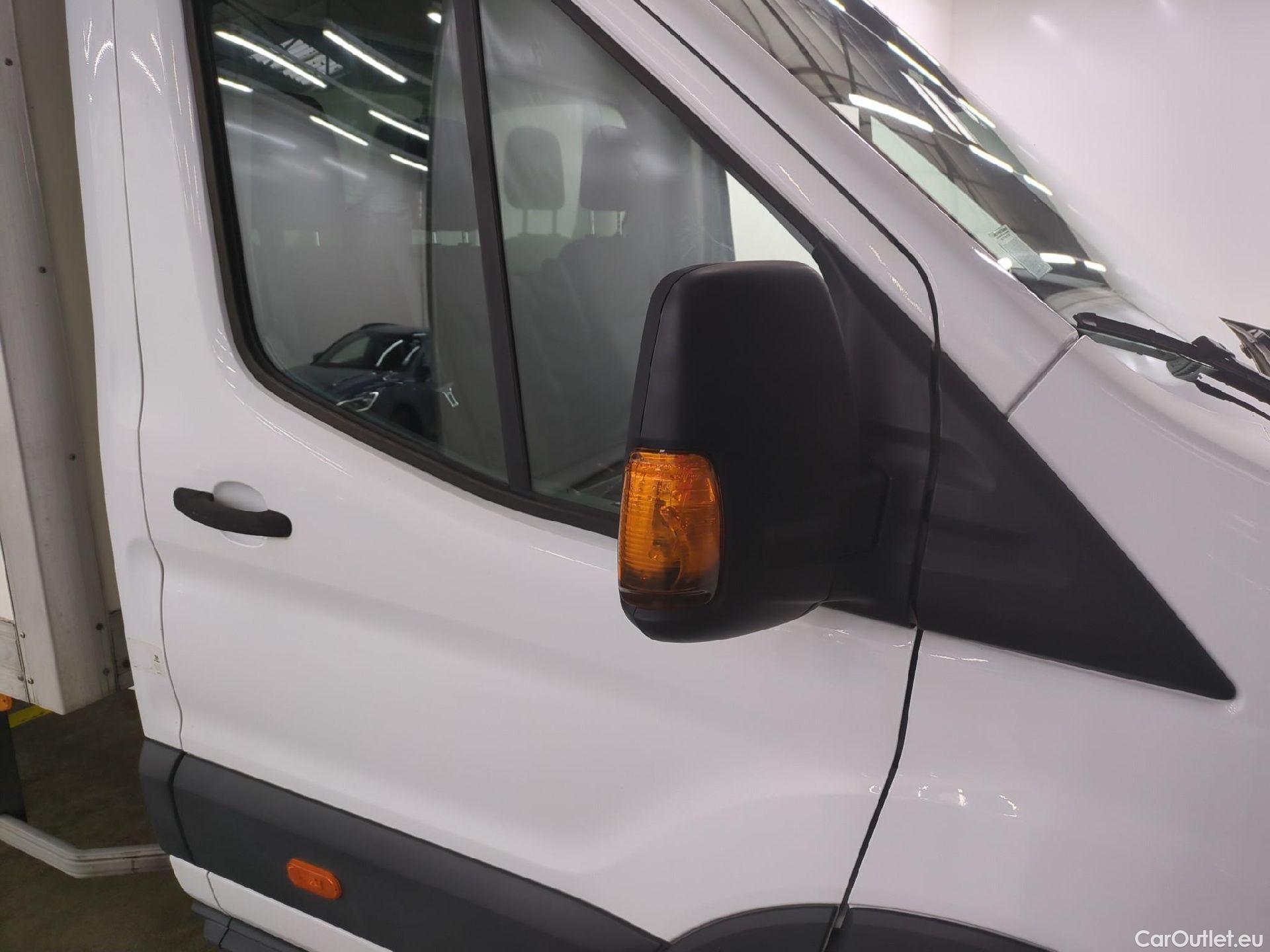  Ford  Transit  Plateau 350 L4 2.0 TDCi 130CV BVM6 E6 #1