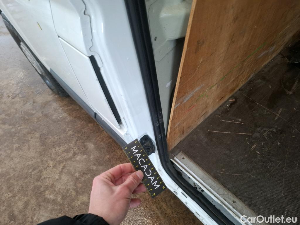  Peugeot  Boxer PEUGEOT  VU 4p VNA 2.0 BLUEHDI 130 PREMIUM 335 L2H2 fourgon tôlé #30