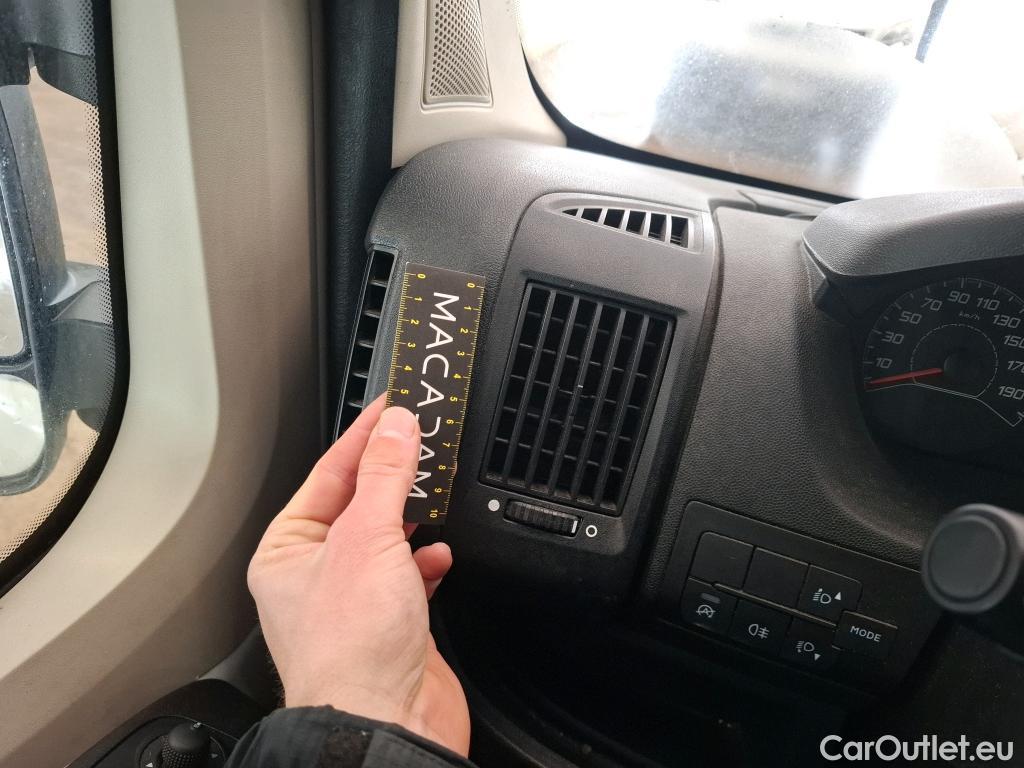  Peugeot  Boxer PEUGEOT  VU 4p VNA 2.0 BLUEHDI 130 PREMIUM 335 L2H2 fourgon tôlé #42