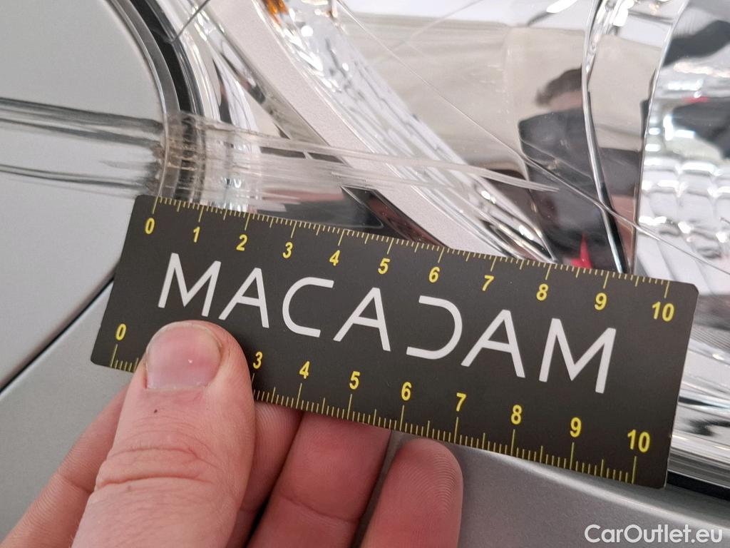  Peugeot  208  Affaire Premium 1.6 HDi 100CV BVM5 E6 #2