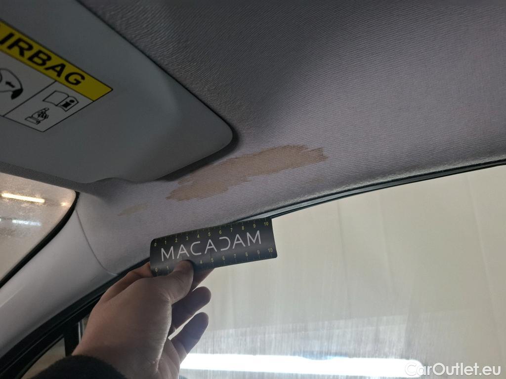  Peugeot  208  Affaire Premium Pack 1.5 HDi 100CV BVM5 E6dT #34