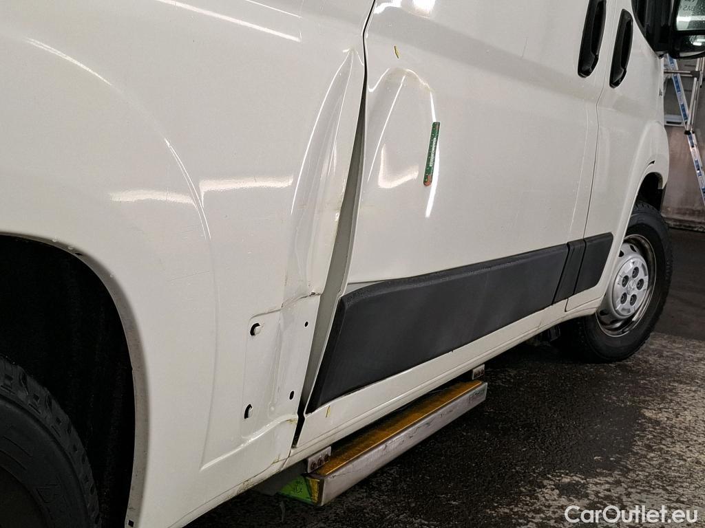  Peugeot  Boxer  4p Combi BLUEHDI 110 S&S 333 L2H2 ACCESS / AMENAGEMENT TPMR #4