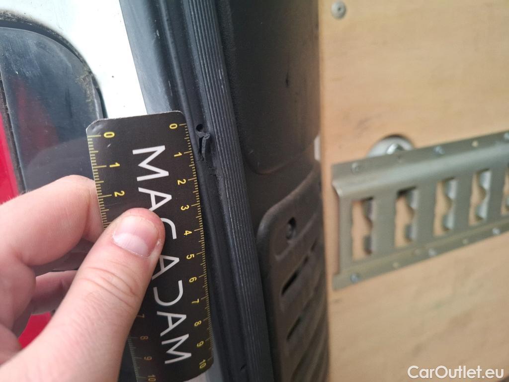  Peugeot  Boxer PEUGEOT  / 2014 / 4P / Fourgon tôlé BLUEHDI 110 PREMIUM PACK 333 L3H2 #31