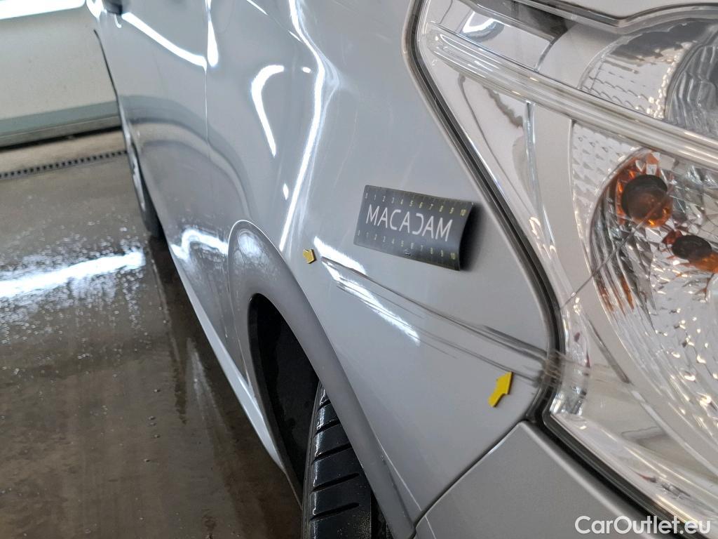  Peugeot  208  Affaire Premium 1.6 HDi 100CV BVM5 E6 #9