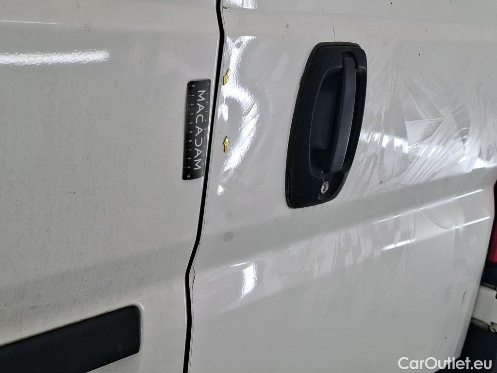  Peugeot  Boxer PEUGEOT  / 2014 / 4P / Fourgon tôlé BLUEHDI 110 PREMIUM PACK 333 L3H2 #39