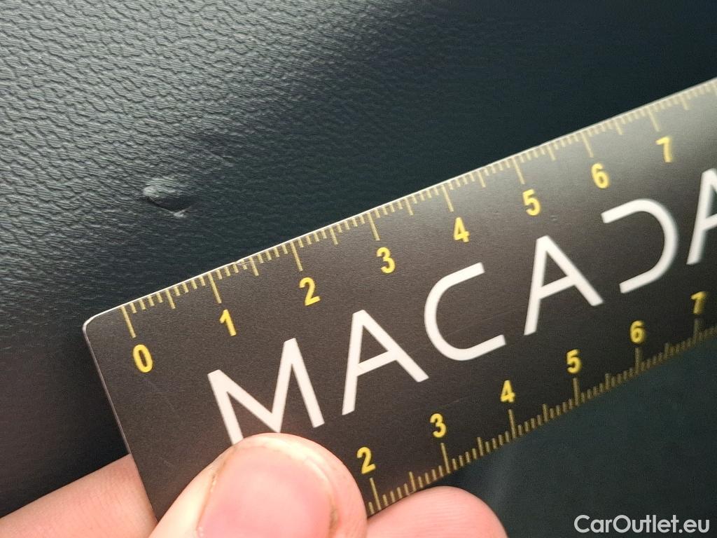  Peugeot  208  Affaire Premium 1.6 HDi 100CV BVM5 E6 #37