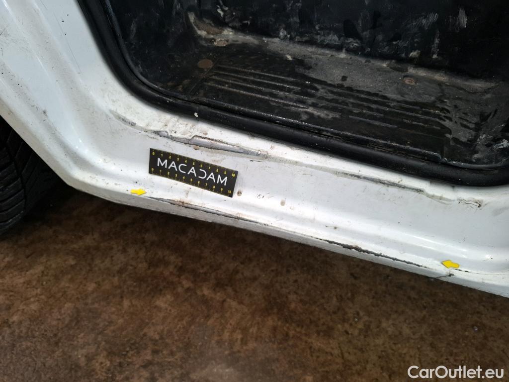  Peugeot  Boxer PEUGEOT  VU 4p VNA 2.0 BLUEHDI 130 PREMIUM 335 L2H2 fourgon tôlé #41