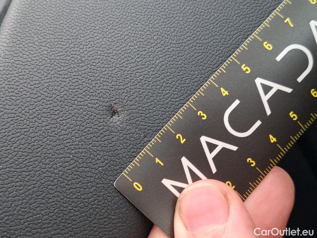  Peugeot  208  Affaire Premium 1.6 HDi 100CV BVM5 E6 #38