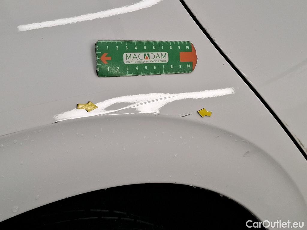  Peugeot  208  Affaire Premium Pack 1.5 HDi 100CV BVM5 E6dT #2