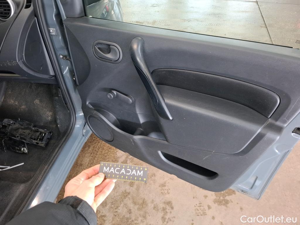  Renault  Kangoo RENAULT  Express / 2013 / 3P / Fourgonnette Générique - Blue dCi 80 #47