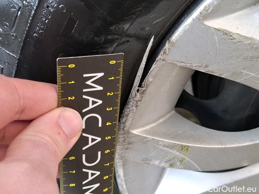  Renault  Clio  IV Air MediaNav 1.5 dCi 75CV BVM5 E6 #19