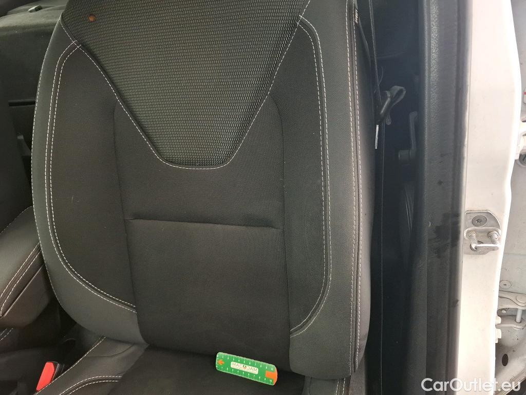  Renault  Clio  IV Air MediaNav 1.5 dCi 75CV BVM5 E6 #52