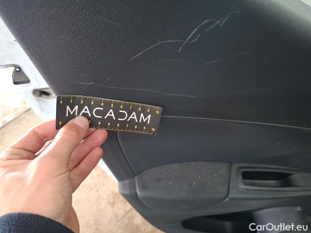  Renault  Clio  IV Air MediaNav 1.5 dCi 90CV BVM5 E6 #22