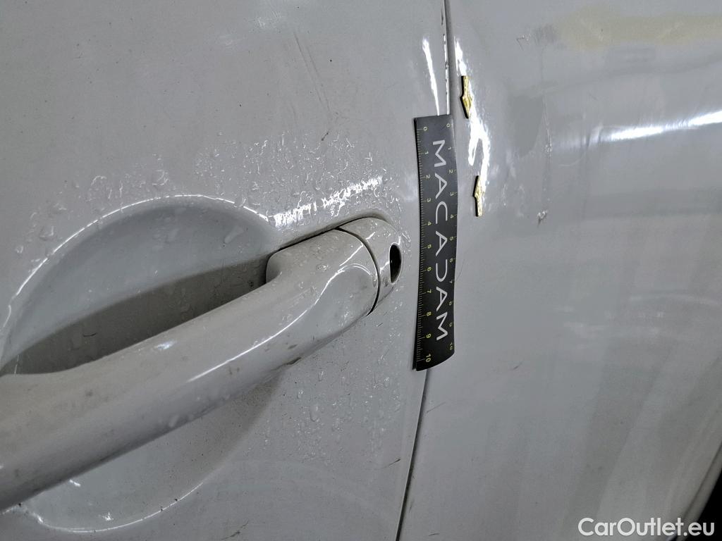  Renault  Clio  IV Air MediaNav 1.5 dCi 75CV BVM5 E6 #12