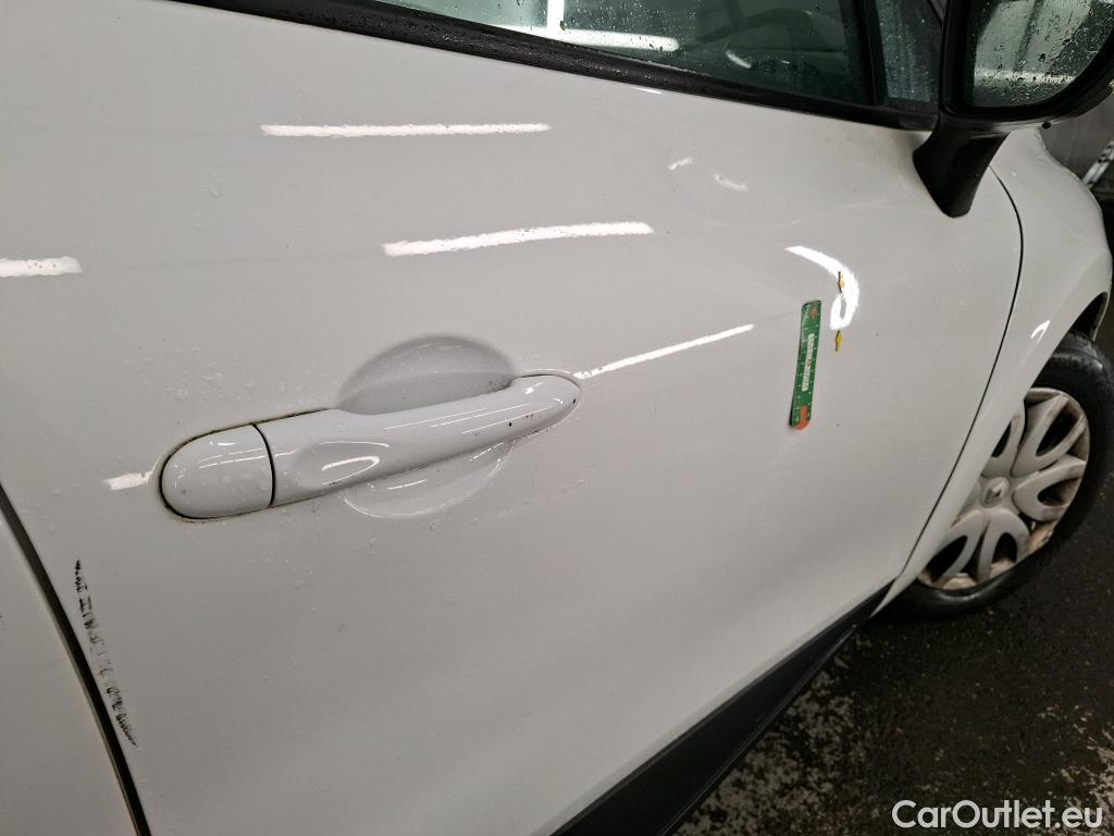  Renault  Clio  IV Air MediaNav 1.5 dCi 75CV BVM5 E6 #38