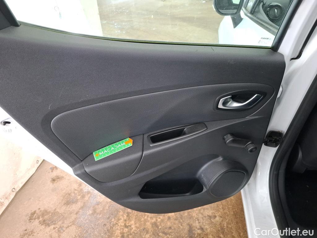  Renault  Clio  IV Air MediaNav 1.5 dCi 75CV BVM5 E6 #14