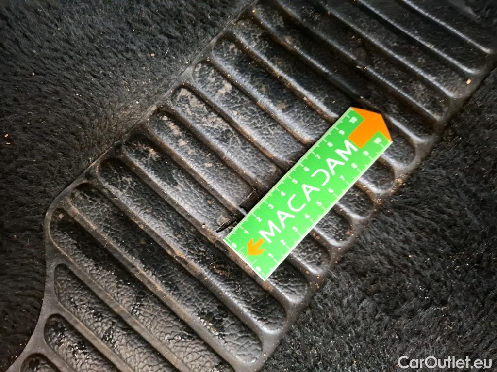  Renault  Clio  IV Air MediaNav 1.5 dCi 75CV BVM5 E6 #34