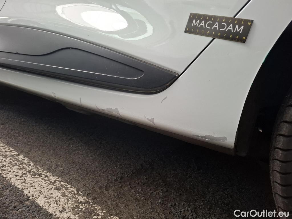  Renault  Clio  IV Air MediaNav 1.5 dCi 75CV BVM5 E6 #48