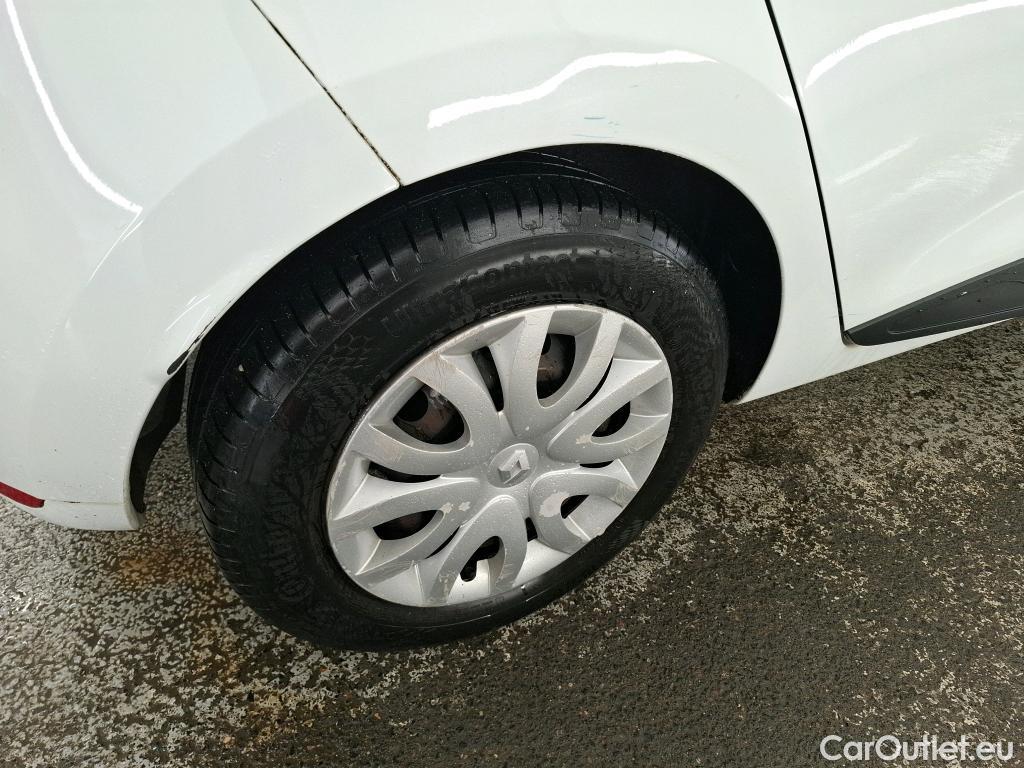  Renault  Clio  IV Air MediaNav 1.5 dCi 75CV BVM5 E6 #41