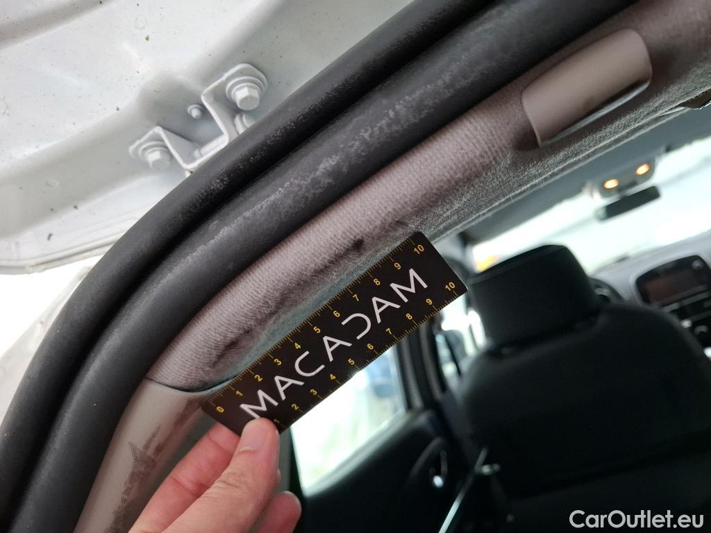  Renault  Clio  IV Air MediaNav 1.5 dCi 75CV BVM5 E6 #11