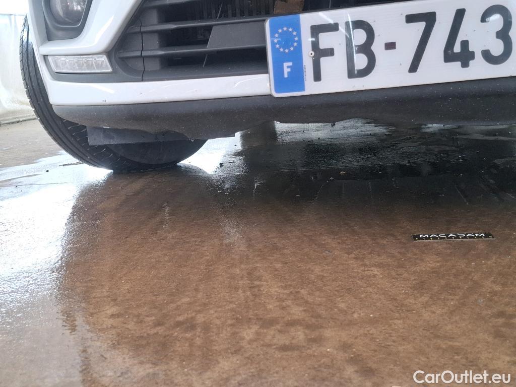  Renault  Clio  IV Air MediaNav 1.5 dCi 75CV BVM5 E6 #40