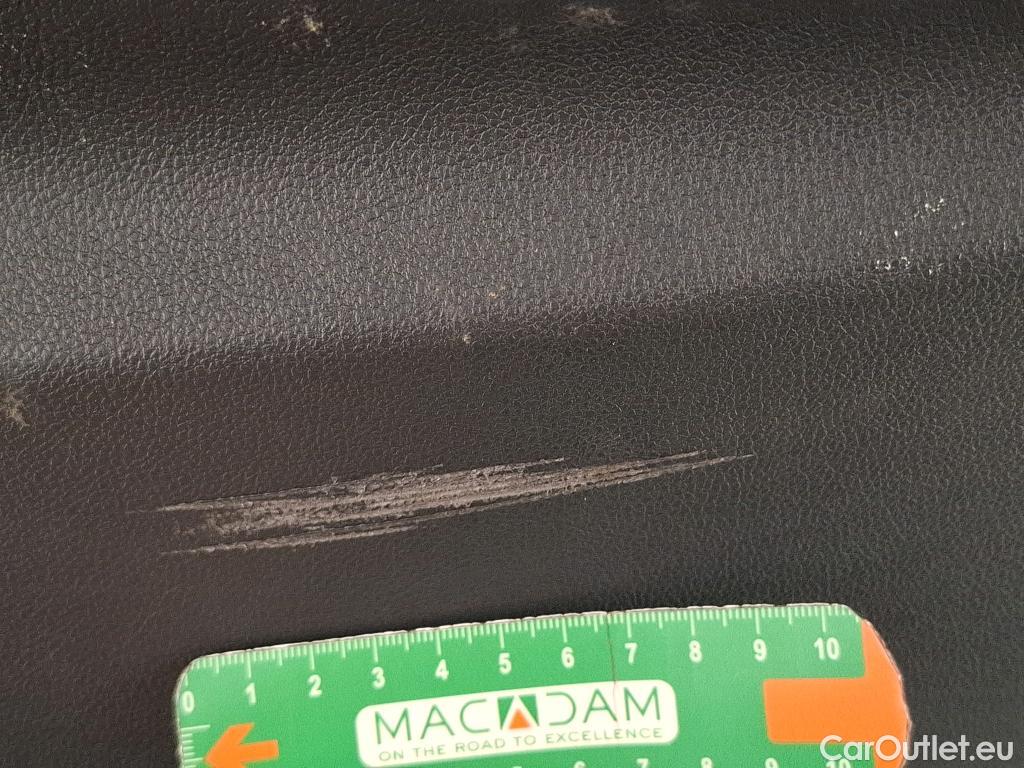  Renault  Clio  IV Air MediaNav 1.5 dCi 75CV BVM5 E6 #33