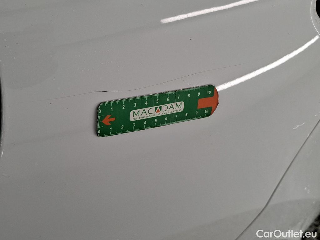  Renault  Clio  IV Air MediaNav 1.5 dCi 75CV BVM5 E6 #14