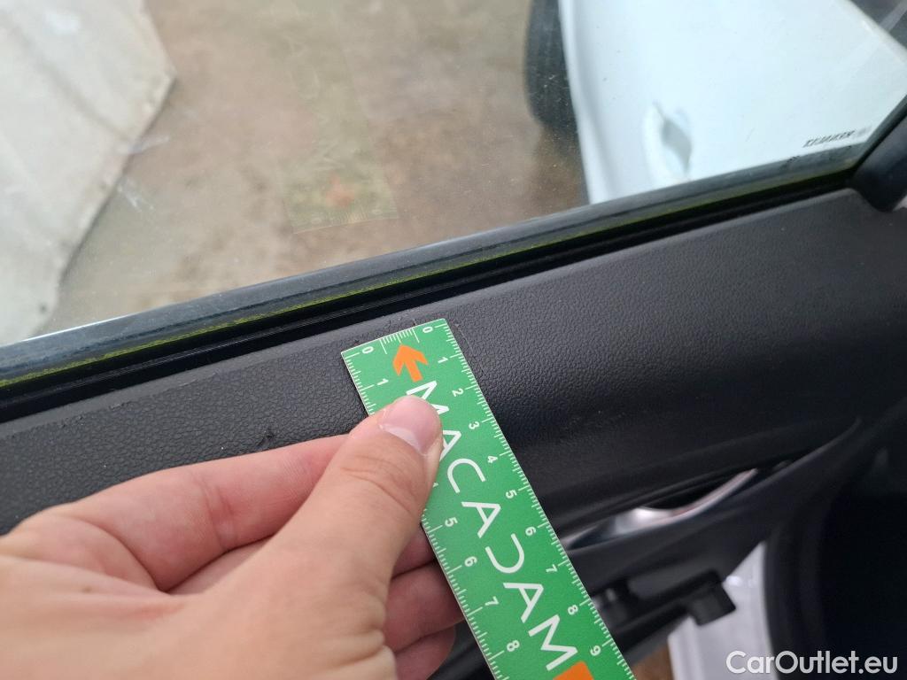  Renault  Clio  IV Air MediaNav 1.5 dCi 75CV BVM5 E6 #16