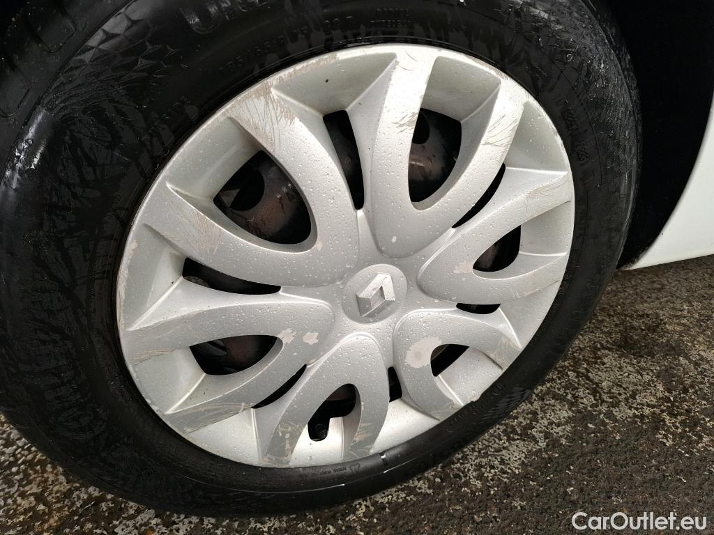  Renault  Clio  IV Air MediaNav 1.5 dCi 75CV BVM5 E6 #42