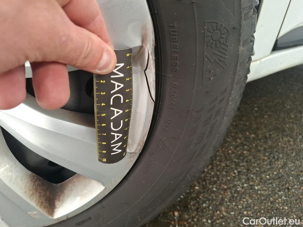  Renault  Clio  V Société Air Nav 1.5 dCi 85CV BVM6 E6dT #17