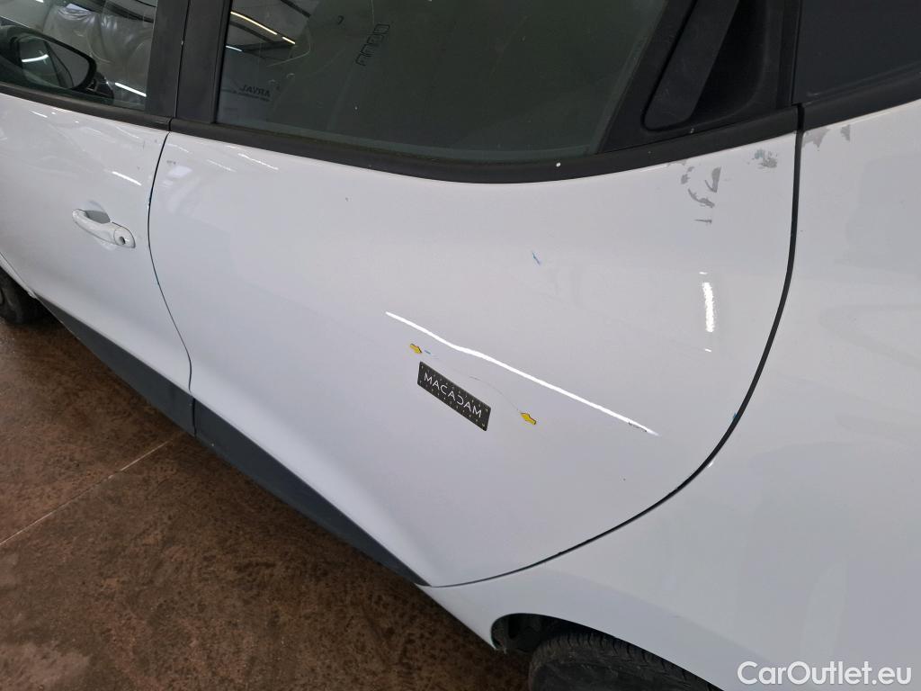 Renault  Clio  IV Air MediaNav 1.5 dCi 90CV BVM5 E6 #24
