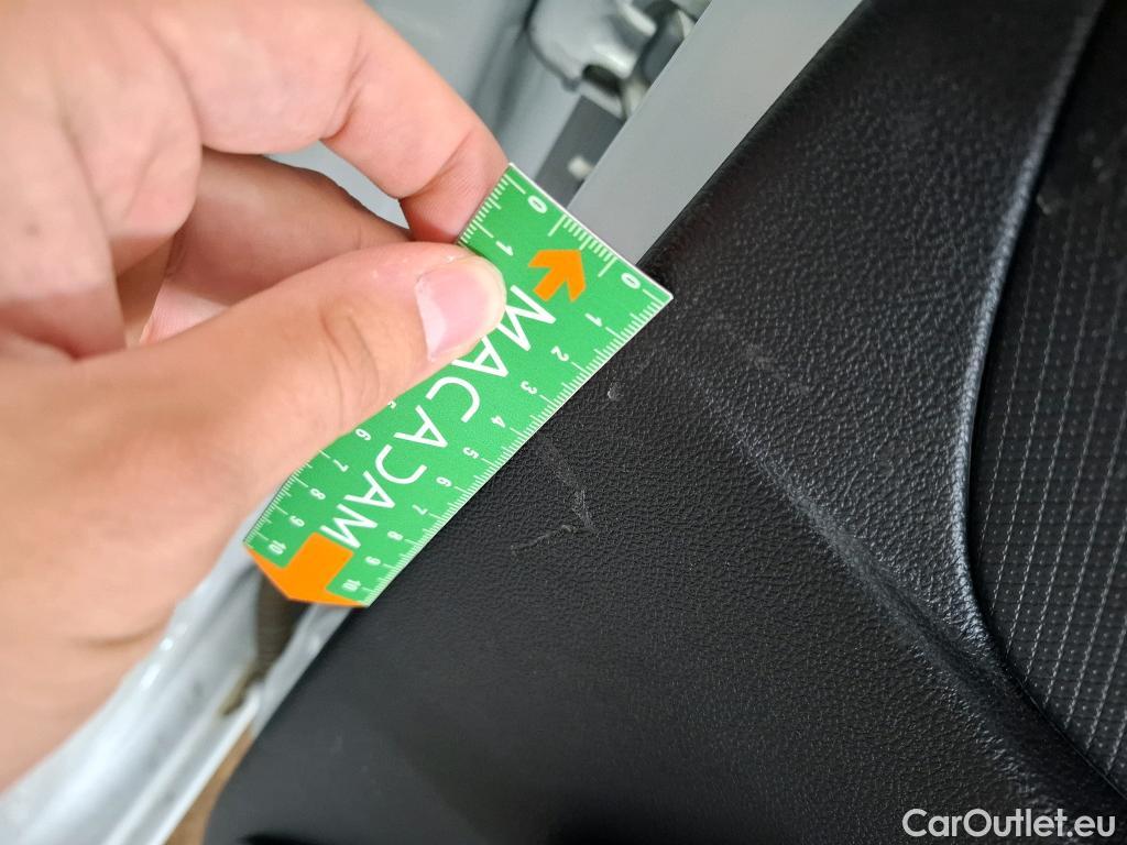  Renault  Clio  IV Air MediaNav 1.5 dCi 75CV BVM5 E6 #32