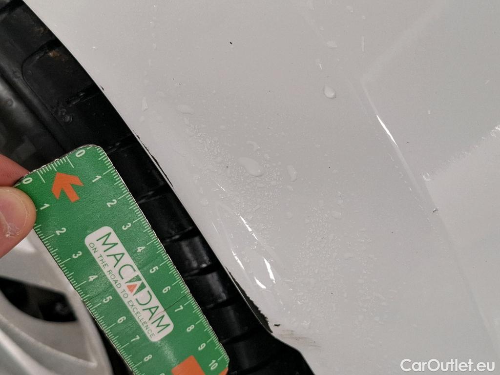  Renault  Clio  IV Air MediaNav 1.5 dCi 75CV BVM5 E6 #9