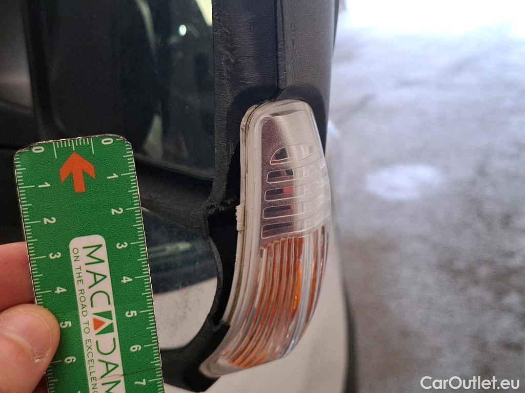  Renault  Master  III Fourgon L2H2 3 5 Grand Confort dCi 135CV BVM6 E6dT #33