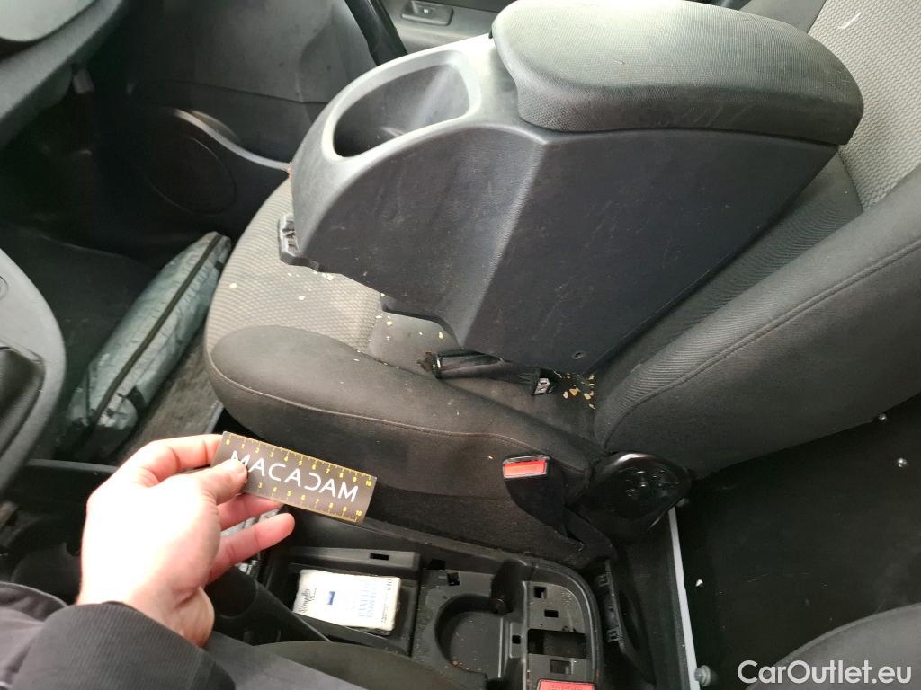  Renault  Kangoo  Express Maxi Extra (Série Spéciale) 1.5 #38