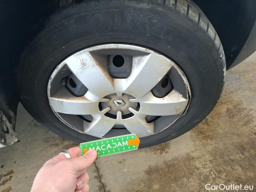  Renault  Kangoo  Express Grand Confort (L1) 1.5 dCi 90CV BVM5 E6 #68