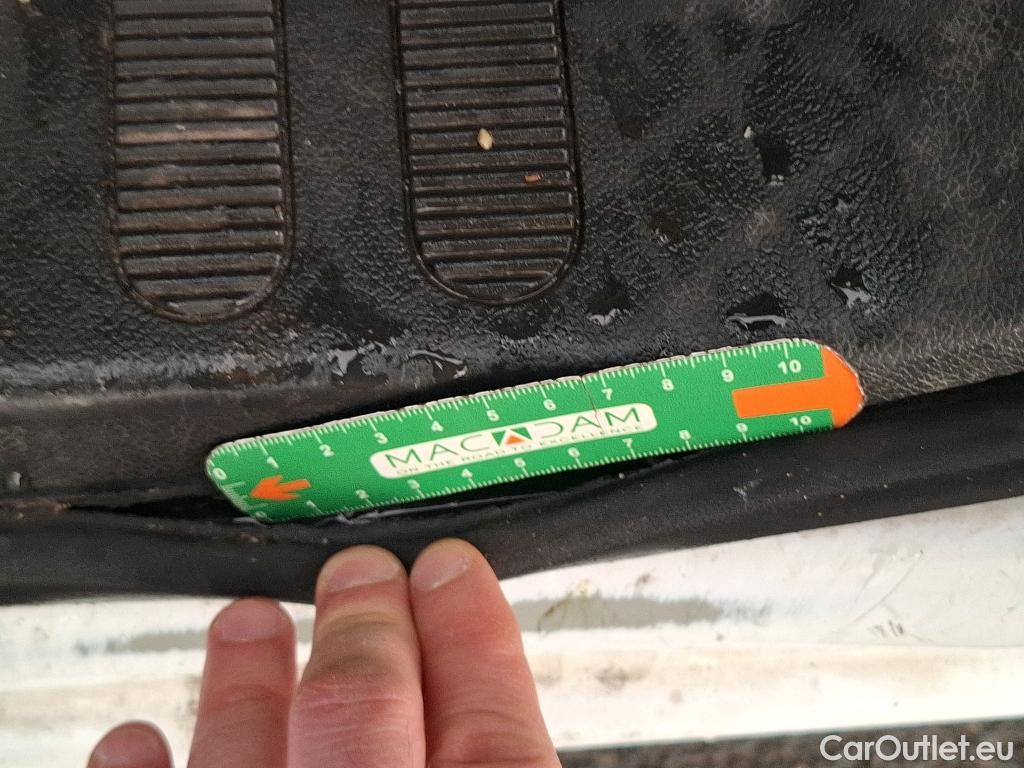  Renault  Master  III Fourgon L2H2 3 5 Grand Confort dCi 135CV BVM6 E6dT #49