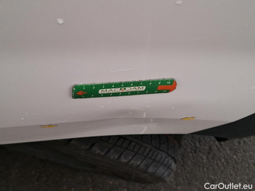  Renault  Master  III Fourgon L2H2 3 5 Grand Confort dCi 135CV BVM6 E6dT #39