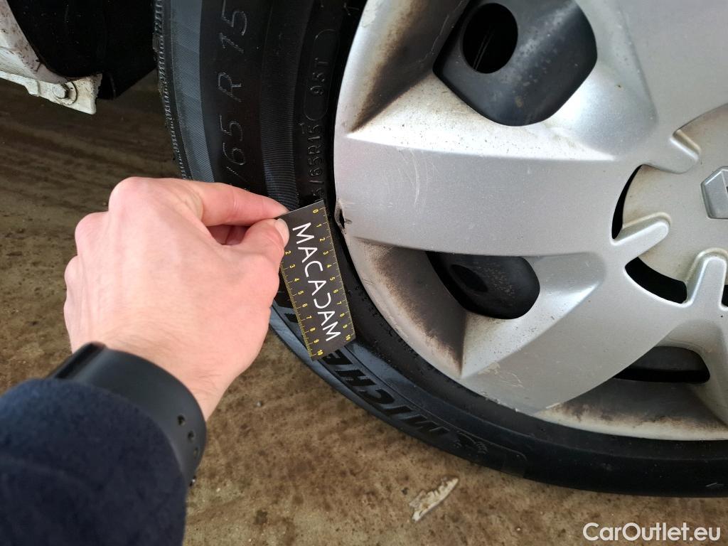  Renault  Kangoo  II Express Maxi Extra (Série Spéciale) 1.5 dCi 95CV BVM6 E6dT #54