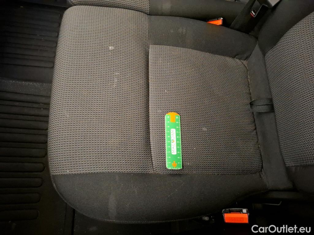  Renault  Master RENAULT  / 2019 / 4P / Fourgon tôlé FG Tr GCF F3500 L2H3 dCi 135 #28