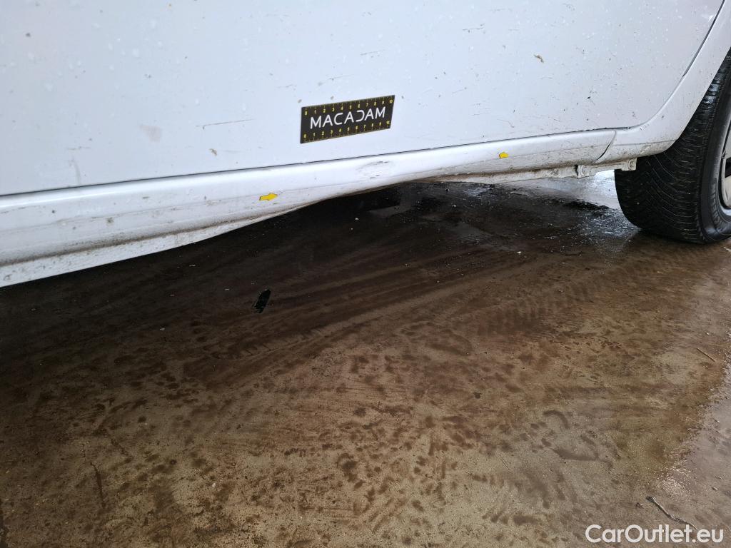  Renault  Kangoo  II Express Maxi Extra (Série Spéciale) 1.5 dCi 95CV BVM6 E6dT #24