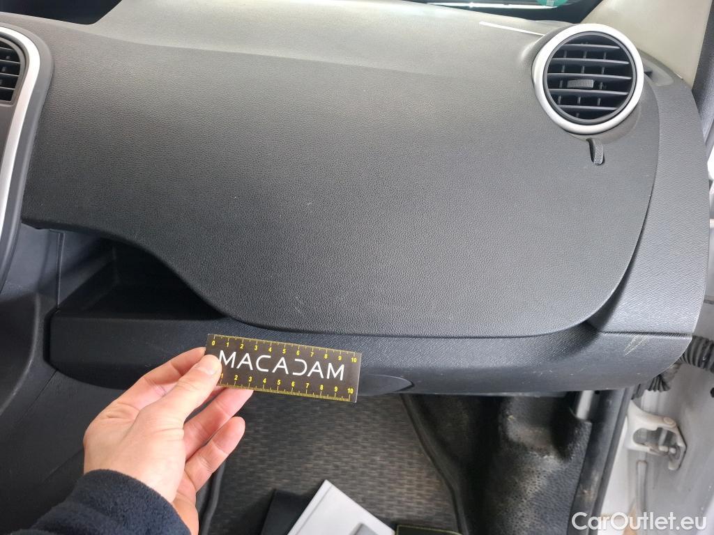  Renault  Kangoo  II Express Maxi Extra (Série Spéciale) 1.5 dCi 95CV BVM6 E6dT #64