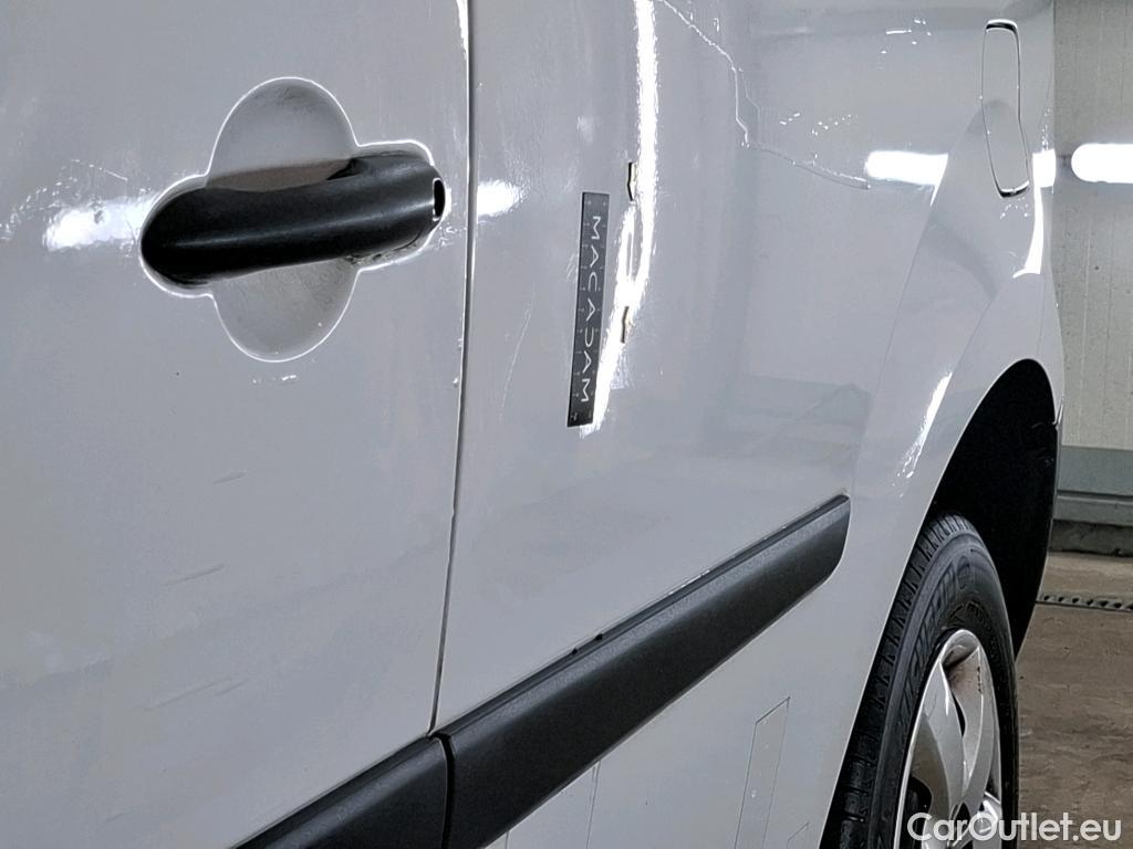  Renault  Kangoo  II Express Grand Confort (L1) 1.5 dCi 80CV BVM6 E6dT #47