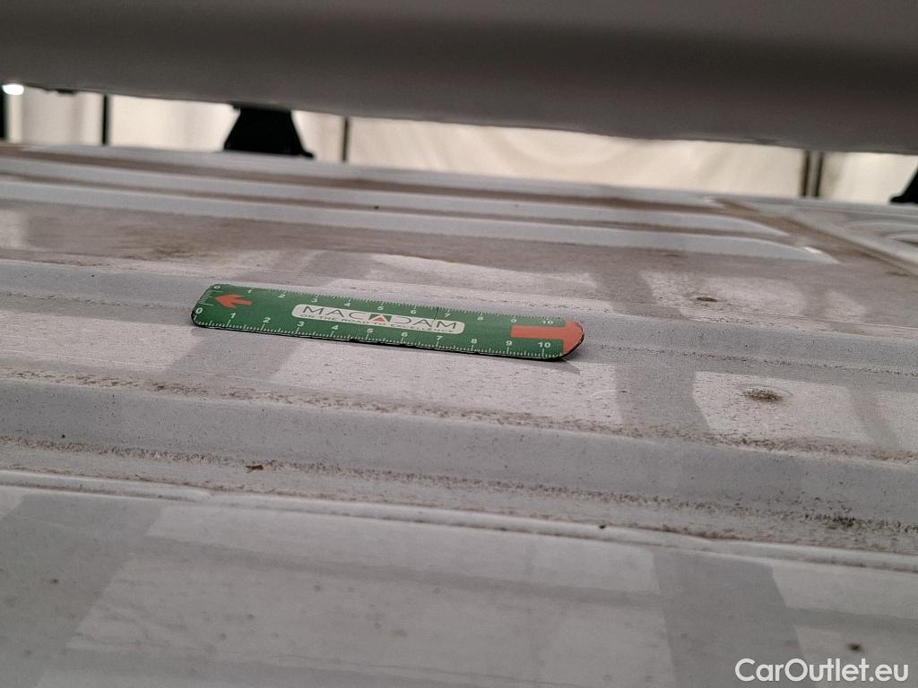  Renault  Master  III Fourgon L2H2 3 5 Grand Confort dCi 135CV BVM6 E6dT #10