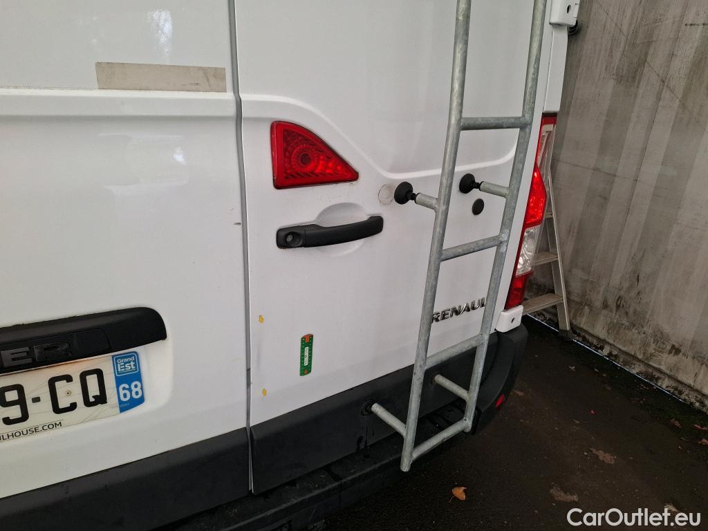  Renault  Master  III Fourgon L2H2 3 5 Grand Confort dCi 135CV BVM6 E6dT #29