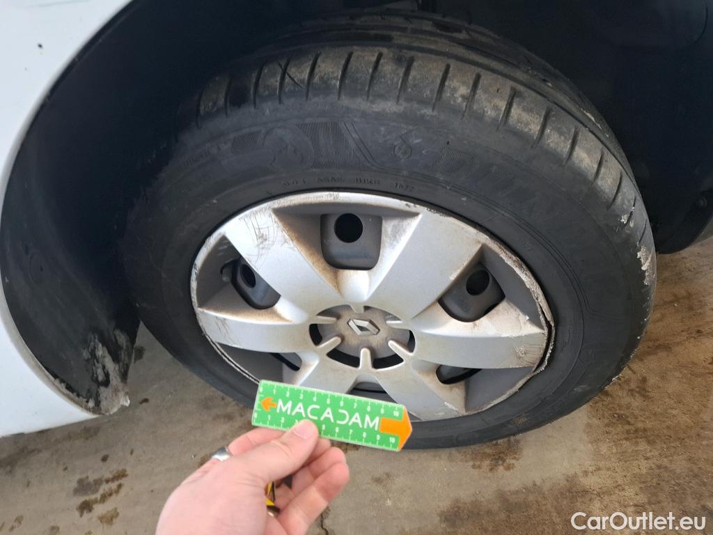  Renault  Kangoo  Express Grand Confort (L1) 1.5 dCi 90CV BVM5 E6 #55