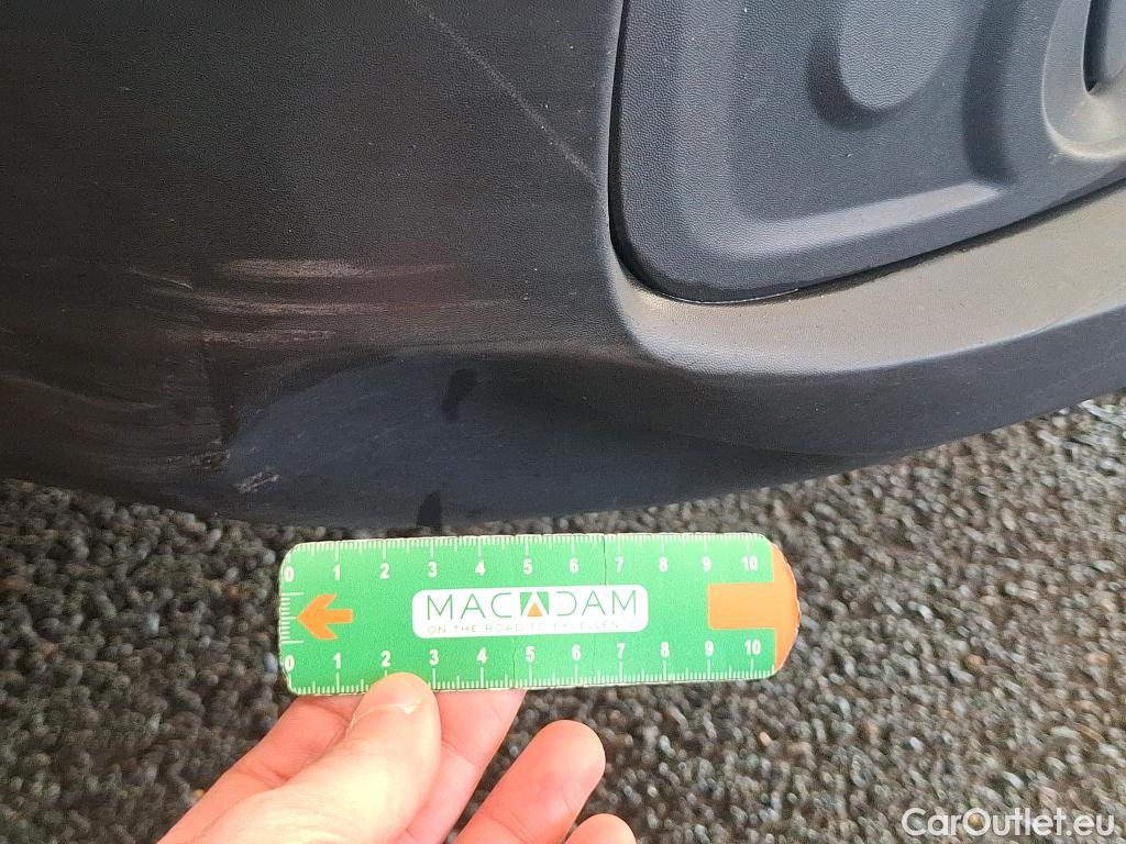  Renault  Master  III Fourgon L2H2 3 5 Grand Confort dCi 135CV BVM6 E6dT #25