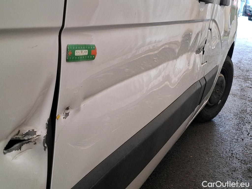  Renault  Master  III Fourgon L2H2 3 5 Grand Confort dCi 135CV BVM6 E6dT #4